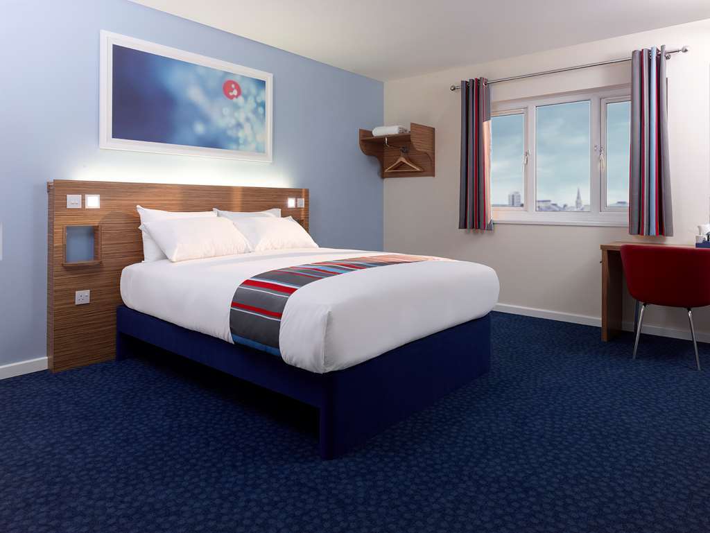 Travelodge Leicester Hinckley Road Room photo