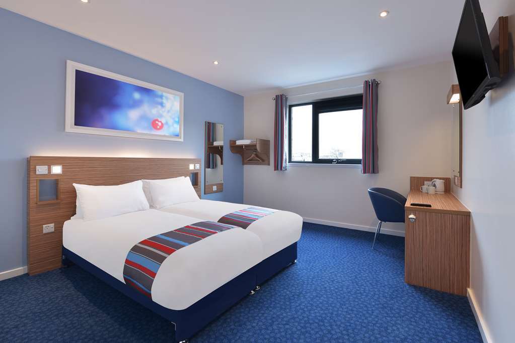 Travelodge Leicester Hinckley Road Room photo